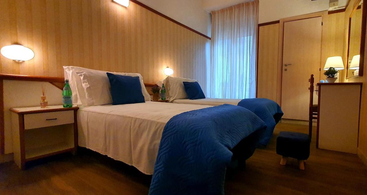 Club Hotel Residence チェゼナーティコ エクステリア 写真
