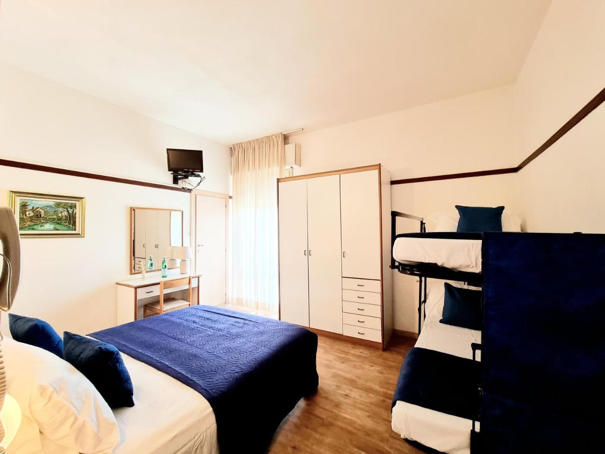 Club Hotel Residence チェゼナーティコ エクステリア 写真