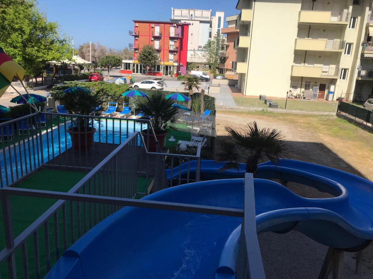 Club Hotel Residence チェゼナーティコ エクステリア 写真