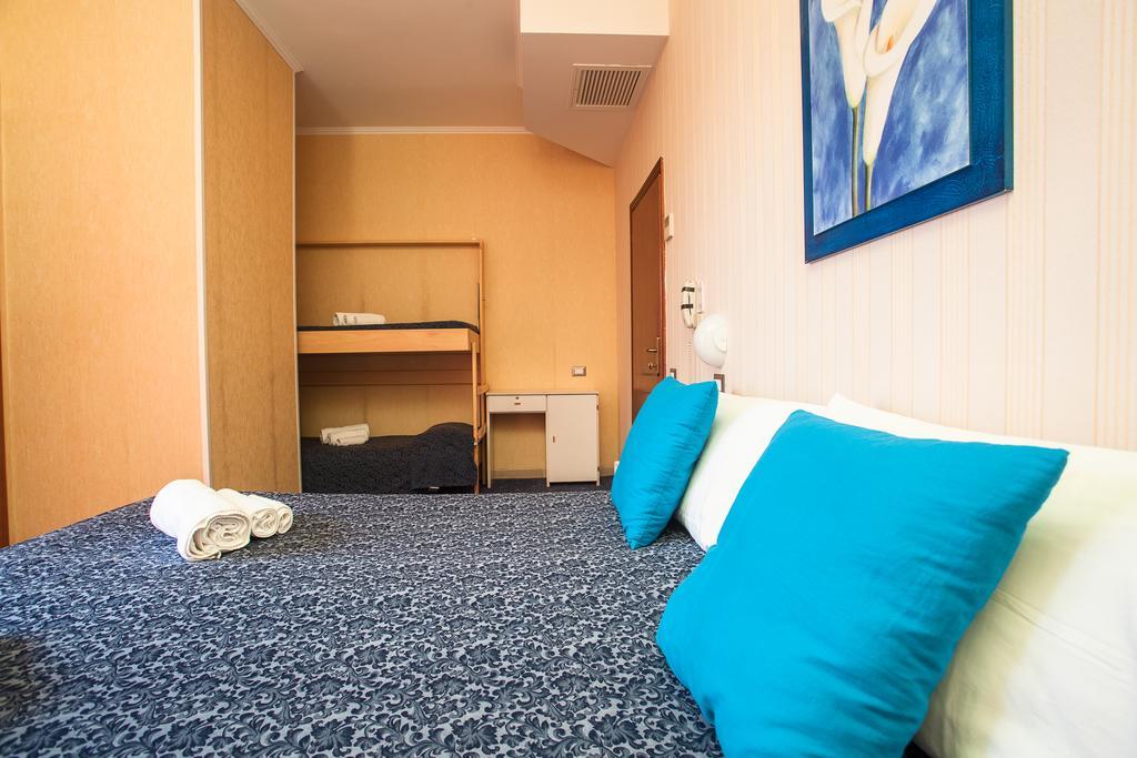 Club Hotel Residence チェゼナーティコ エクステリア 写真
