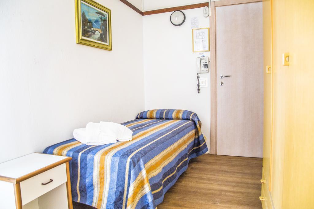 Club Hotel Residence チェゼナーティコ エクステリア 写真